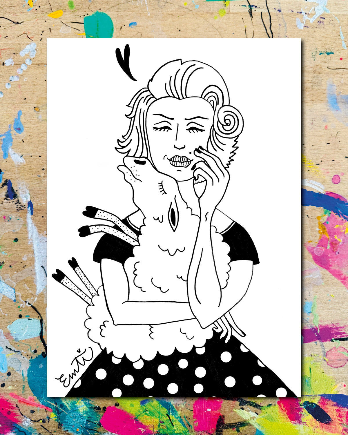 Letterpress-Karte Marilyn, schwarzweiss: eine Frau mit blonden Locken und gepunktetem Rock, auf der Schulter ein Schaf