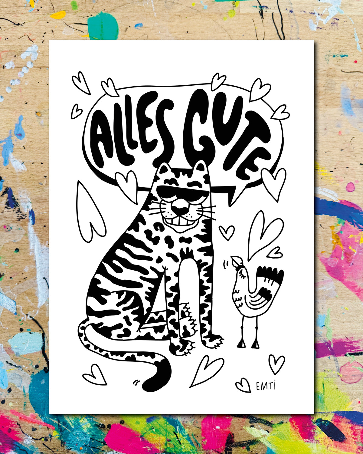 Postkarte: ein Tiger mit Sonnenbrille neben einem kleinen Hahn, umgeben von Herzen, darüber eine Sprechblase mit dem Schriftzug „Alles Gute“